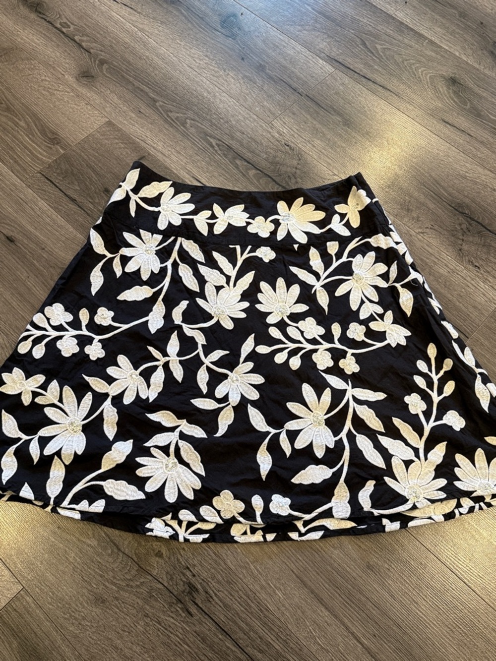 INC Black A-Line Floral Embroidered Skirt - White Floral